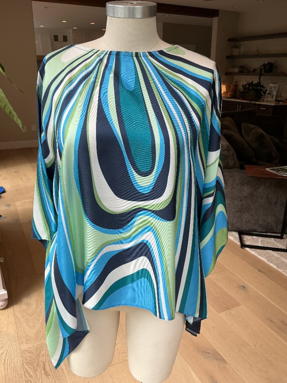 Bold Lesley Evers Geometric Cape Blouse - Size S